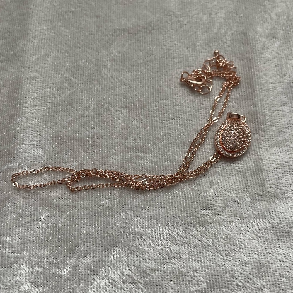 Nikola Valenti Rose Gold Necklace With Pendant Gem